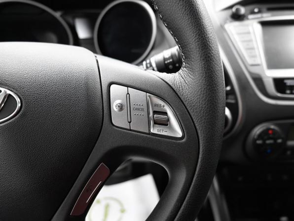 Hyundai ix35 I с пробегом 2013 года, цена 1 495 000 рублей, 109485 км, внедорожник, Автокод Объявления