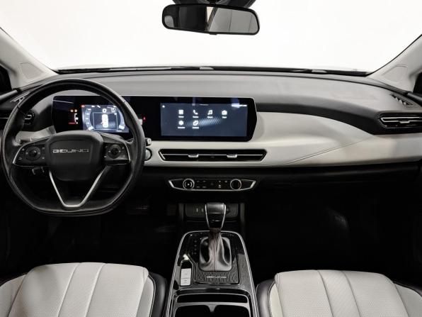 BAIC U5 Plus с пробегом 2023 года, цена 740 000 рублей, 185304 км, седан, Автокод Объявления