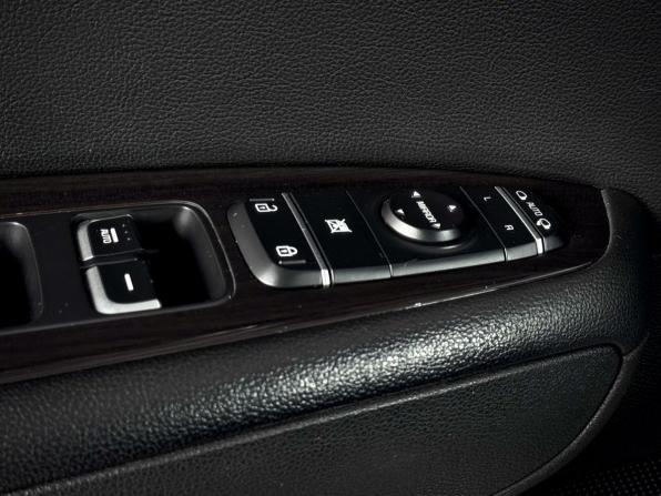 Kia K5 II с пробегом 2018 года, цена 1 999 000 рублей, 122533 км, седан, Автокод Объявления