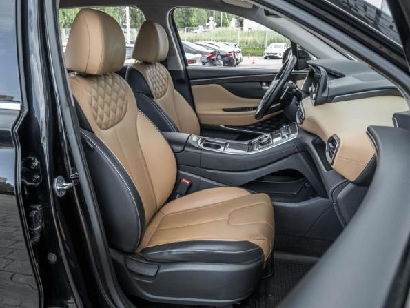 Hyundai Santa Fe IV Рестайлинг с пробегом 2022 года, цена 3 997 000 рублей, 19784 км, внедорожник, Автокод Объявления