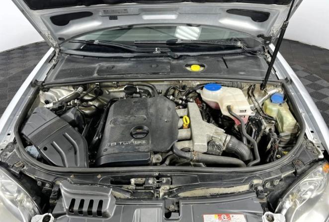 Audi A4 II (B6) с пробегом 2005 года, цена 800 000 рублей, 387192 км, универсал, Автокод Объявления