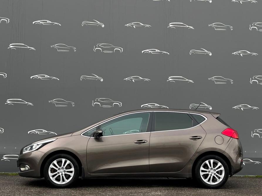 Kia Ceed II Санкт-Петербург  - изображение 11