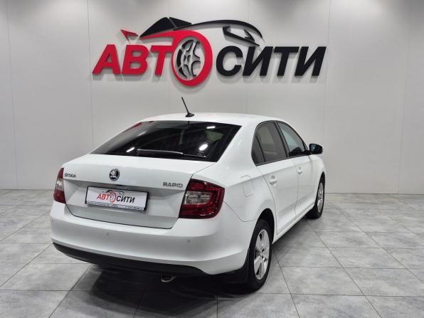 Skoda Rapid I Рестайлинг с пробегом 2018 года, цена 1 430 000 рублей, 70991 км, лифтбек, Автокод Объявления