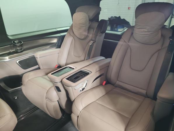 Mercedes-Benz V-Класс III (W447) Рестайлинг с пробегом 2022 года, цена 9 649 000 рублей, 18284 км, минивэн, Автокод Объявления