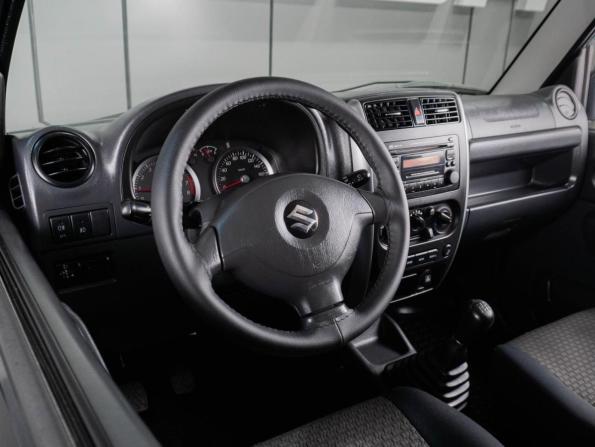 Suzuki Jimny III Рестайлинг 1 с пробегом 2011 года, цена 1 100 000 рублей, 163782 км, внедорожник, Автокод Объявления