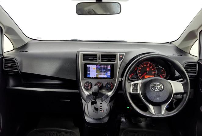 Toyota Ractis II с пробегом 2014 года, цена 1 130 000 рублей, 159900 км, хэтчбек, Автокод Объявления