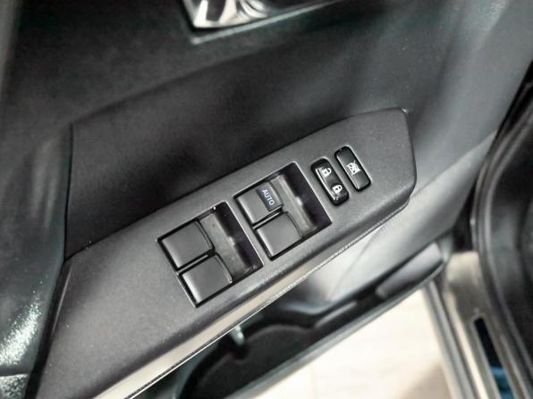 Toyota RAV4 IV (XA40) Рестайлинг с пробегом 2018 года, цена 2 940 000 рублей, 43354 км, внедорожник, Автокод Объявления