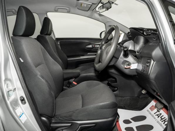Toyota Wish II Рестайлинг с пробегом 2016 года, цена 1 400 000 рублей, 135972 км, минивэн, Автокод Объявления