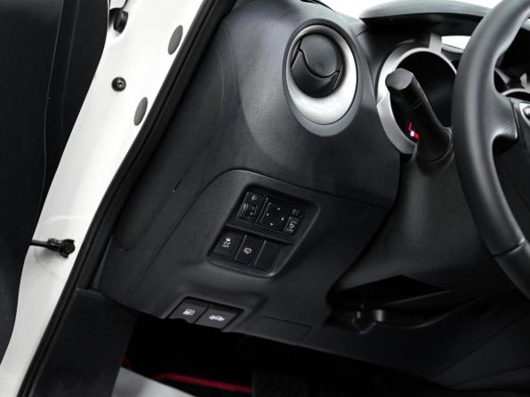 Nissan Juke I с пробегом 2014 года, цена 629 000 рублей, 128721 км, внедорожник, Автокод Объявления