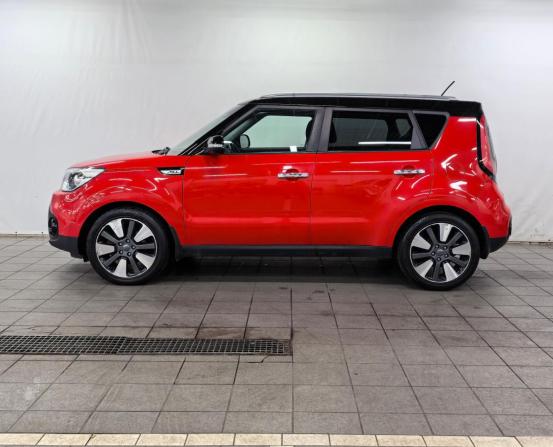 Kia Soul II Рестайлинг с пробегом 2018 года, цена 1 250 000 рублей, 141757 км, хэтчбек, Автокод Объявления