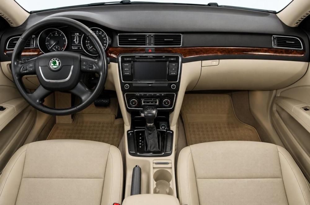 Skoda Superb II Челябинск  - изображение 12