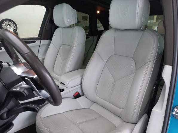 Porsche Macan I Рестайлинг с пробегом 2021 года, цена 6 290 000 рублей, 29880 км, внедорожник, Автокод Объявления