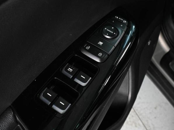 Kia Sportage IV с пробегом 2016 года, цена 2 189 000 рублей, 99117 км, внедорожник, Автокод Объявления