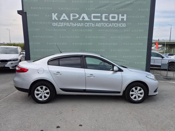 Renault Fluence I Рестайлинг с пробегом 2013 года, цена 695 000 рублей, 178170 км, седан, Автокод Объявления