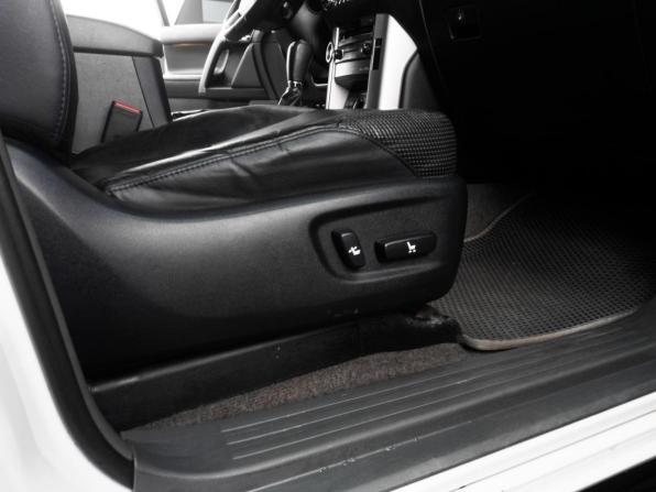 Toyota Land Cruiser Prado 150 Series с пробегом 2010 года, цена 3 149 000 рублей, 157999 км, внедорожник, Автокод Объявления