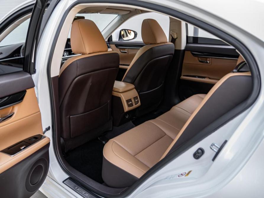 Lexus ES VI Рестайлинг Краснодар  - изображение 11