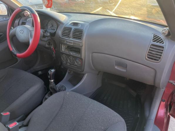 Hyundai Accent II Рестайлинг с пробегом 2005 года, цена 345 000 рублей, 239989 км, седан, Автокод Объявления
