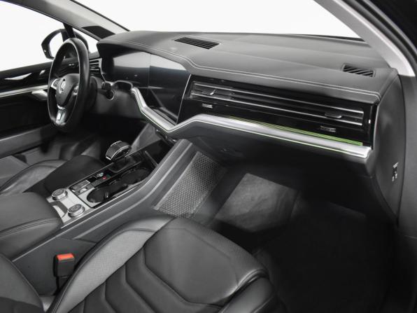 Volkswagen Touareg III с пробегом 2018 года, цена 4 150 000 рублей, 175129 км, внедорожник, Автокод Объявления