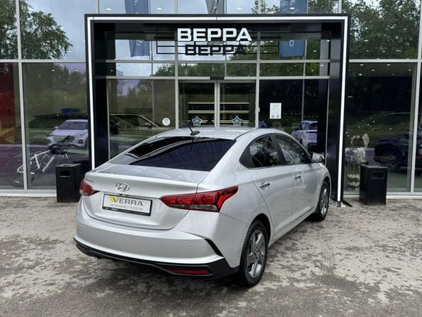 Hyundai Solaris II Рестайлинг с пробегом 2021 года, цена 1 625 000 рублей, 93676 км, седан, Автокод Объявления