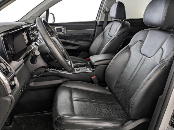 Kia Sorento IV с пробегом 2021 года, цена 3 750 000 рублей, 84197 км, внедорожник, Автокод Объявления