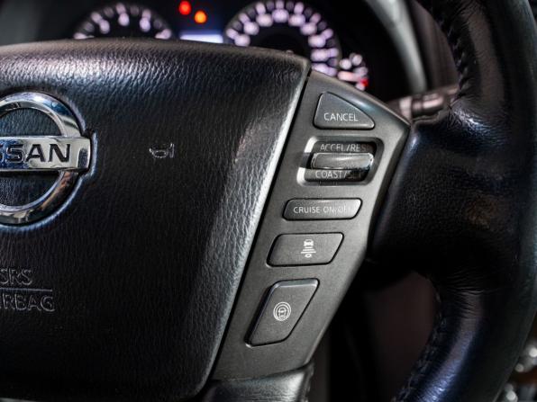 Nissan Patrol VI (Y62) с пробегом 2010 года, цена 1 995 000 рублей, 243700 км, внедорожник, Автокод Объявления