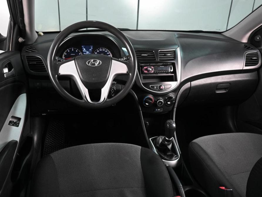 Hyundai Solaris I Ростов-на-Дону  - изображение 6