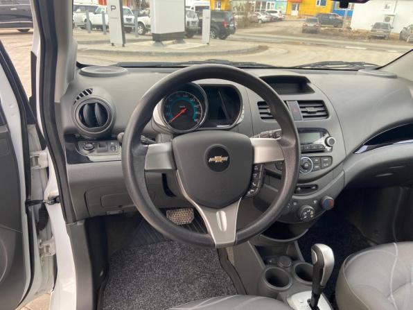 Chevrolet Spark III (M300) Рестайлинг с пробегом 2021 года, цена 1 300 000 рублей, 24196 км, хэтчбек, Автокод Объявления