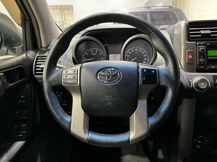 Toyota Land Cruiser Prado 150 Series Пермь  - изображение 16