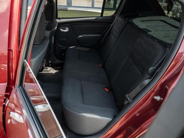 Renault Sandero I с пробегом 2012 года, цена 760 000 рублей, 120850 км, хэтчбек, Автокод Объявления