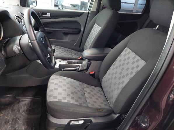 Ford Focus II Рестайлинг с пробегом 2009 года, цена 520 000 рублей, 200000 км, хэтчбек, Автокод Объявления