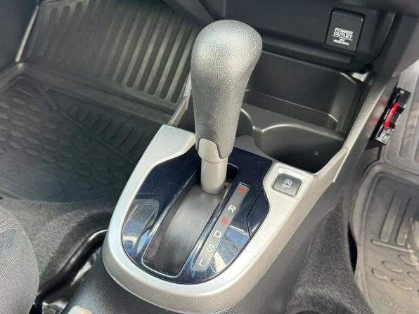 Honda Fit III с пробегом 2016 года, цена 850 000 рублей, 137287 км, хэтчбек, Автокод Объявления