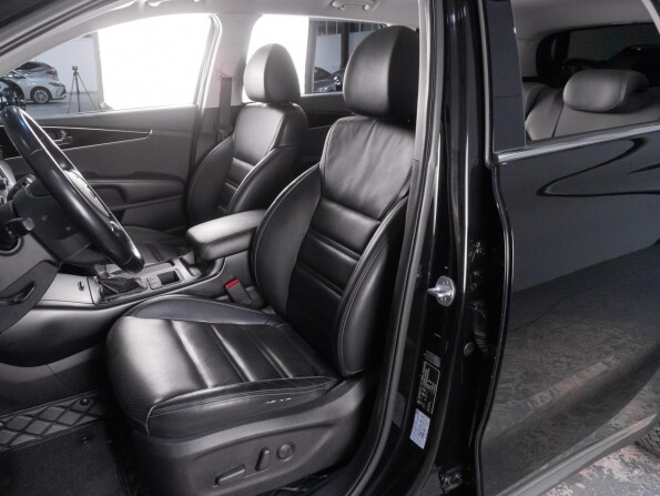 Kia Sorento III Prime Рестайлинг с пробегом 2018 года, цена 2 729 000 рублей, 105127 км, внедорожник, Автокод Объявления