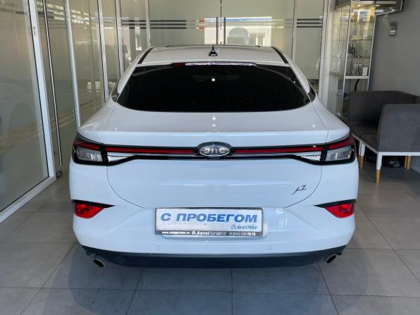 JAC J7 I с пробегом 2024 года, цена 1 350 000 рублей, 40460 км, хэтчбек, Автокод Объявления