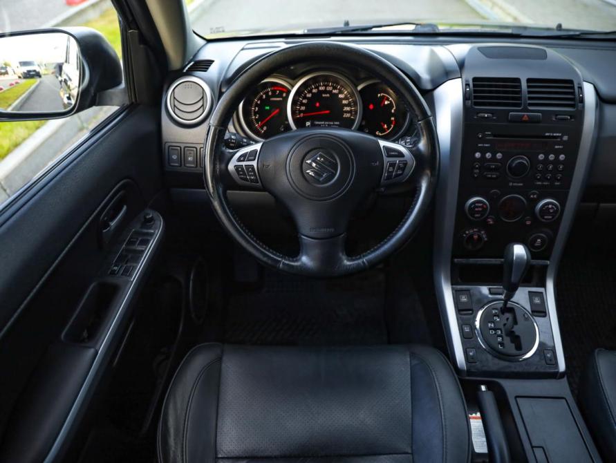 Suzuki Grand Vitara II Рестайлинг 2 Санкт-Петербург  - изображение 14