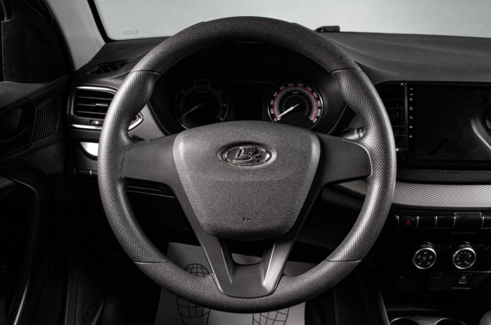 Lada (ВАЗ) Vesta I Сургут  - изображение 11