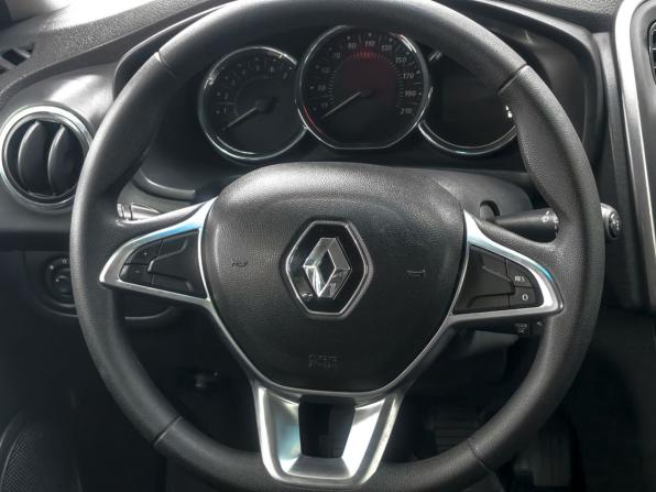Renault Sandero II Рестайлинг с пробегом 2020 года, цена 1 279 900 рублей, 123226 км, хэтчбек, Автокод Объявления