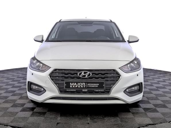 Hyundai Solaris II с пробегом 2017 года, цена 1 225 000 рублей, 123475 км, седан, Автокод Объявления