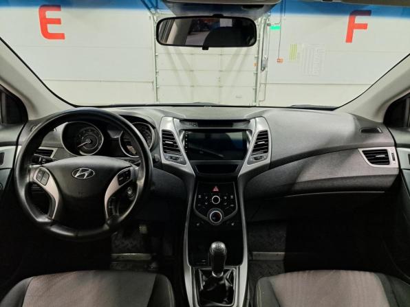 Hyundai Elantra V (MD) Рестайлинг с пробегом 2015 года, цена 1 040 000 рублей, 145070 км, седан, Автокод Объявления