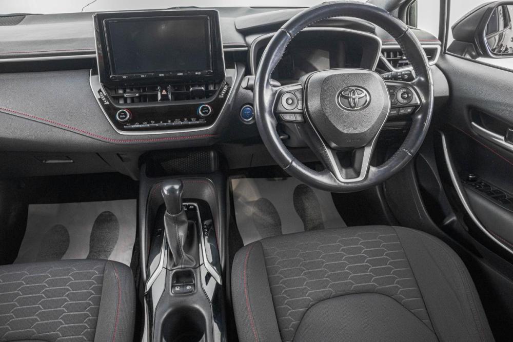 Toyota Corolla XII (E210) Барнаул  - изображение 17