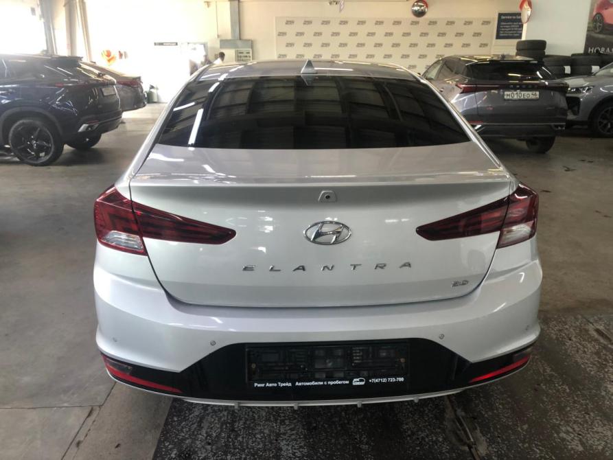 Hyundai Elantra VI (AD) Рестайлинг Курск  - изображение 4