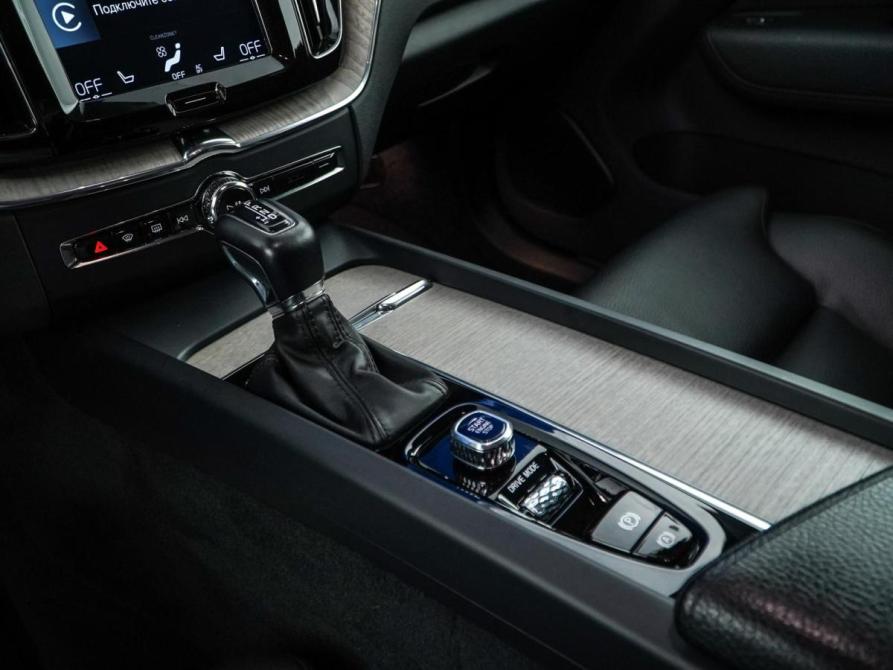 Volvo XC60 II Москва  - изображение 14