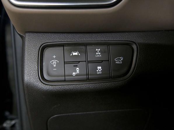 Hyundai Santa Fe IV с пробегом 2019 года, цена 2 390 000 рублей, 219842 км, внедорожник, Автокод Объявления