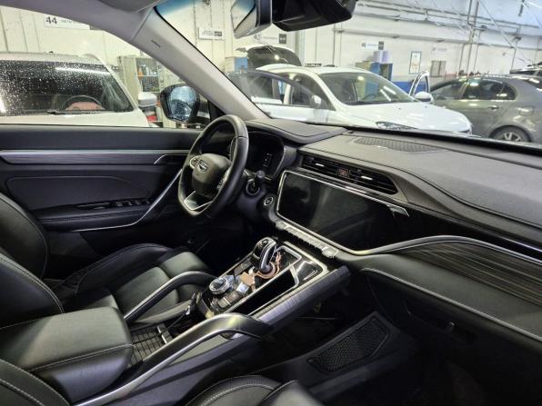 Geely Atlas Pro с пробегом 2023 года, цена 2 125 000 рублей, 35587 км, внедорожник, Автокод Объявления