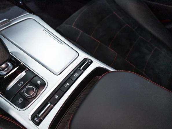 Kia Stinger I Рестайлинг с пробегом 2023 года, цена 3 850 000 рублей, 44521 км, лифтбек, Автокод Объявления