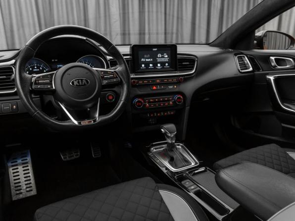 Kia Proceed I с пробегом 2019 года, цена 2 330 000 рублей, 44823 км, универсал, Автокод Объявления