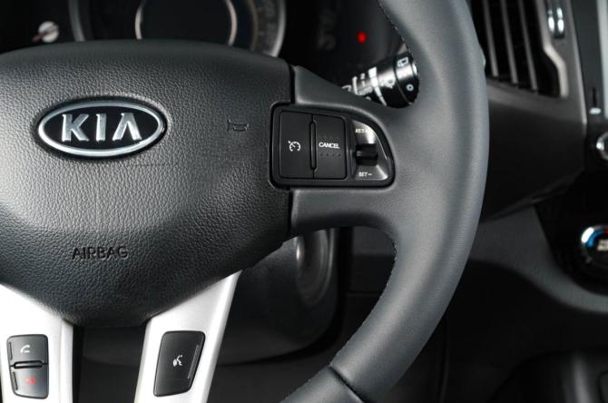Kia Sportage III с пробегом 2012 года, цена 1 399 000 рублей, 165564 км, внедорожник, Автокод Объявления