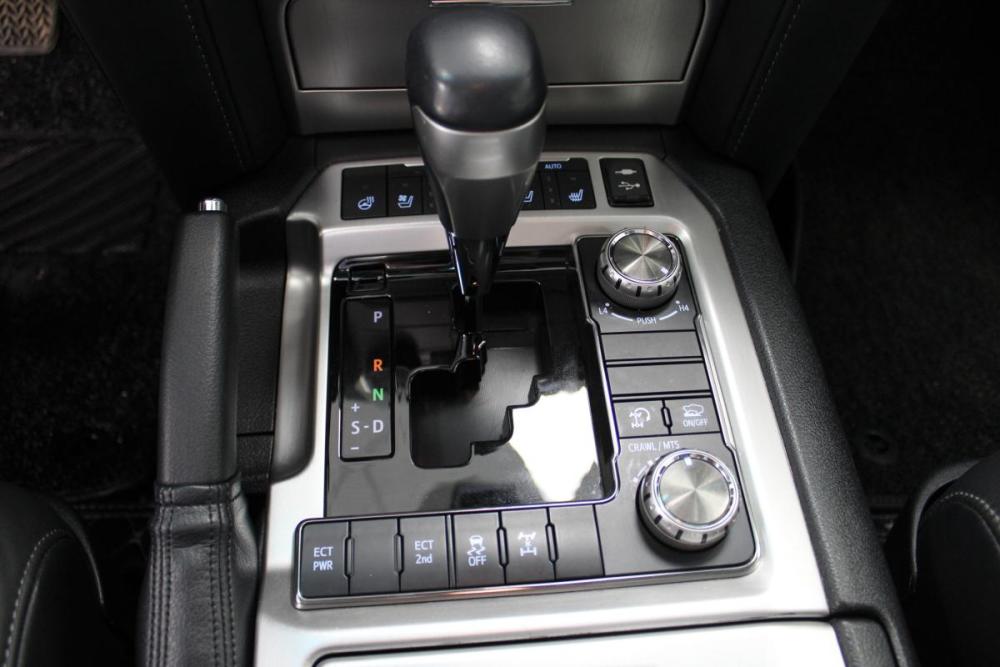 Toyota Land Cruiser 200 Series Рестайлинг 2 Красноярск  - изображение 32