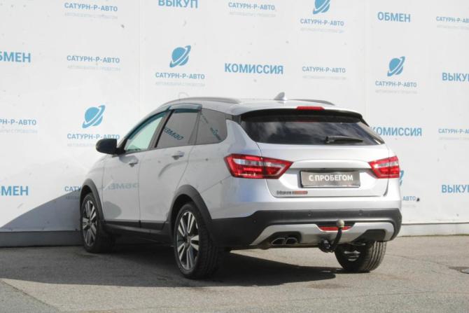 Lada (ВАЗ) Vesta I с пробегом 2018 года, цена 975 000 рублей, 103000 км, универсал, Автокод Объявления