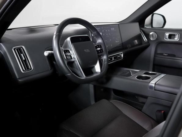 Li Auto (Lixiang) L9 I с пробегом 2023 года, цена 6 490 000 рублей, 42703 км, внедорожник, Автокод Объявления