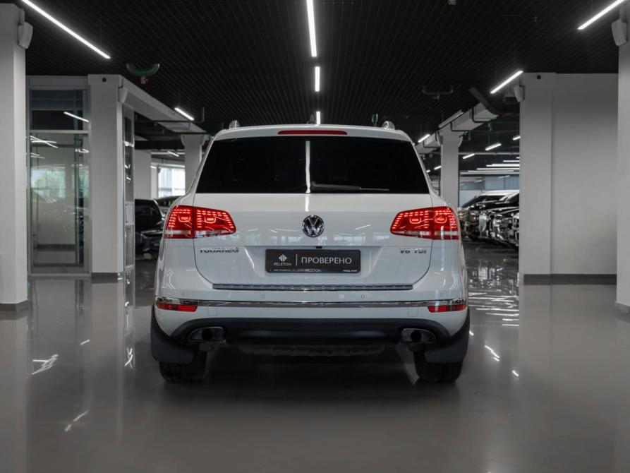 Volkswagen Touareg II Рестайлинг Москва  - изображение 6